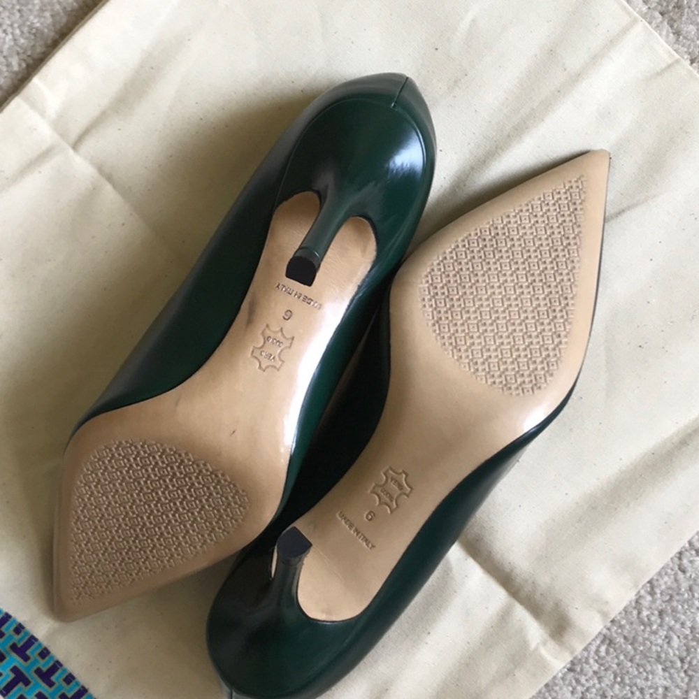 TORY BURCH Penelope Ombre Pointy Toe Pump in Green/Blue - Picture 9 of 16